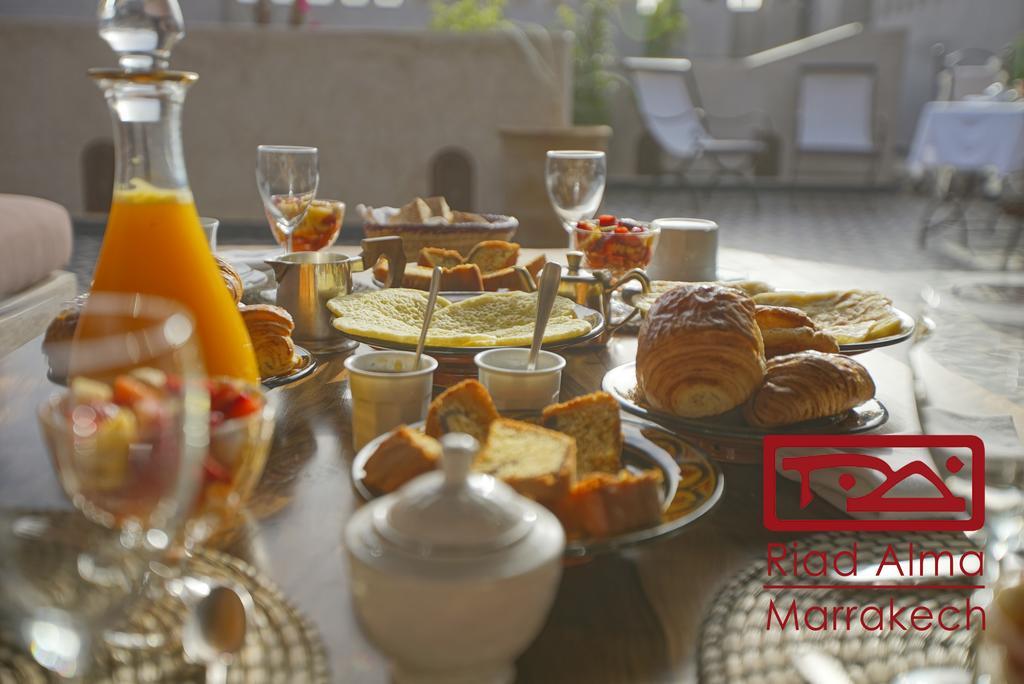 Riad Alma Marrakesh Buitenkant foto